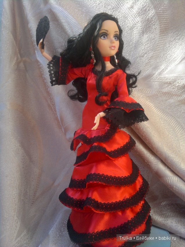 Спортсменка, комсомолка и просто красавица - Изабель