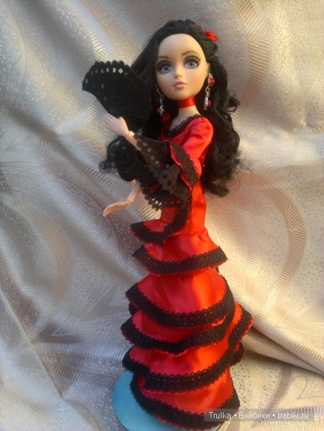 Спортсменка, комсомолка и просто красавица - Изабель (фото 3)