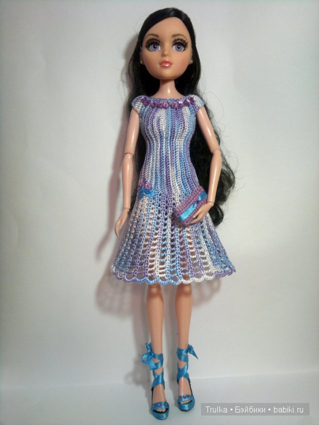 Спортсменка, комсомолка и просто красавица - Изабель