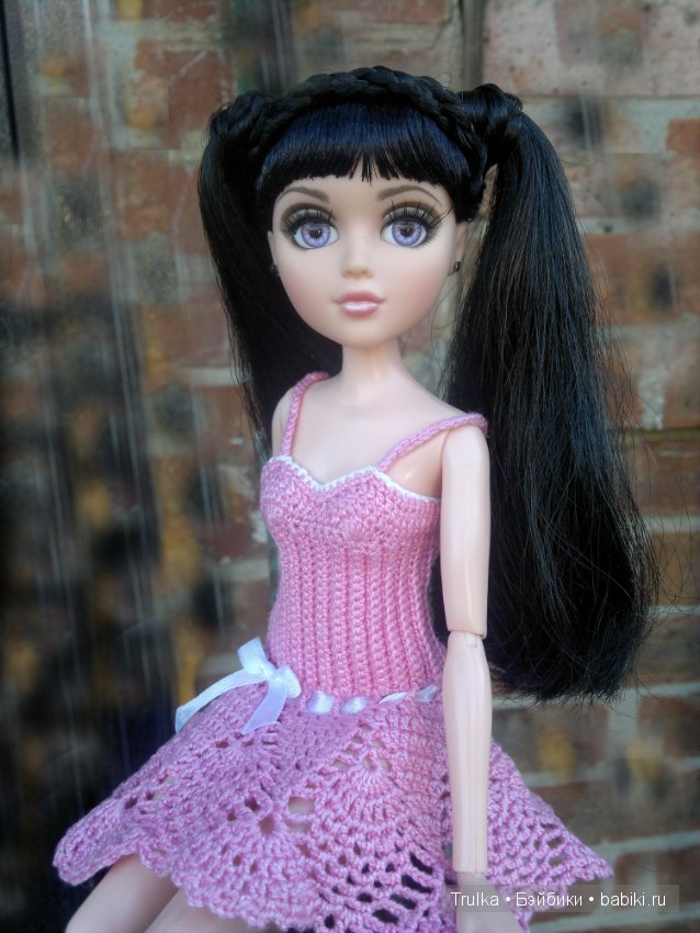 Спортсменка, комсомолка и просто красавица - Изабель