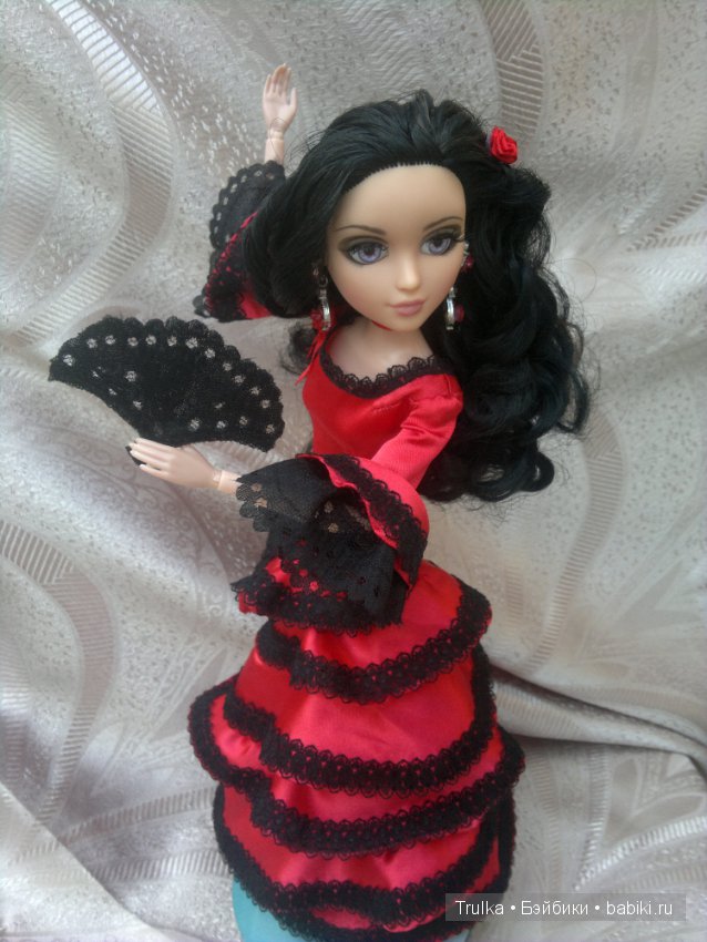 Спортсменка, комсомолка и просто красавица - Изабель (фото 10)