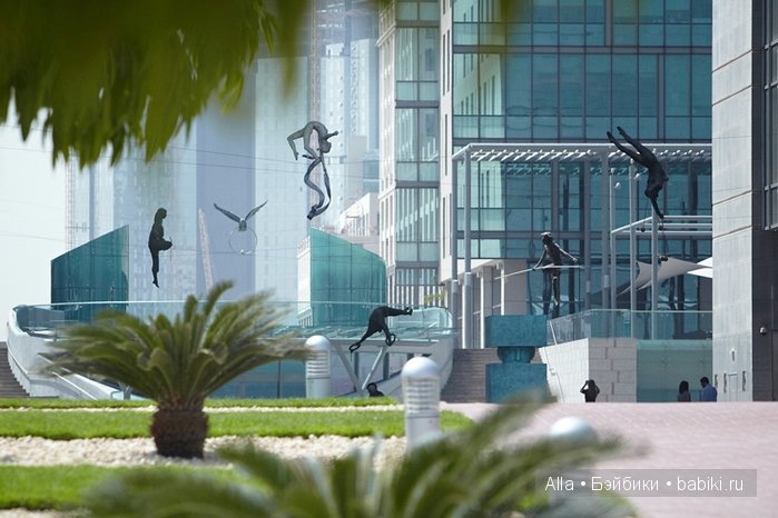 Произведения скульптуры, парящие в воздухе от Jerzy Kedziora (фото 8)