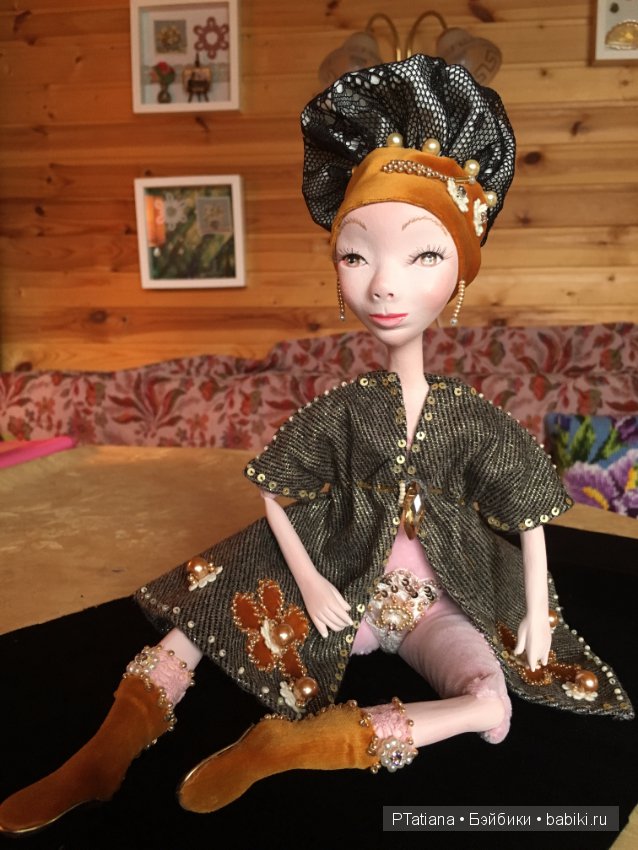 Интерьерная авторская кукла из паперклея (фото 3)