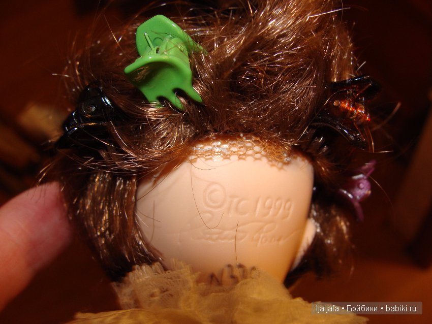 Помогите, пожалуйста, опознать куклу (фото 2)