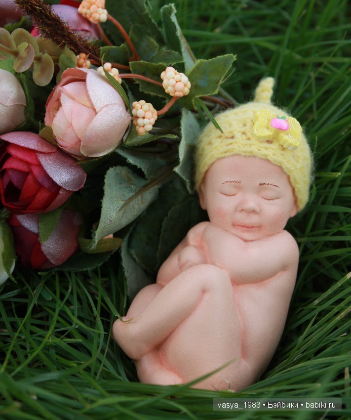 Я скоро стану бабочкой. Авторская кукла