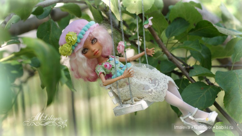 Прогулка по саду! Монстер Хай - Хоулин (фото 7)