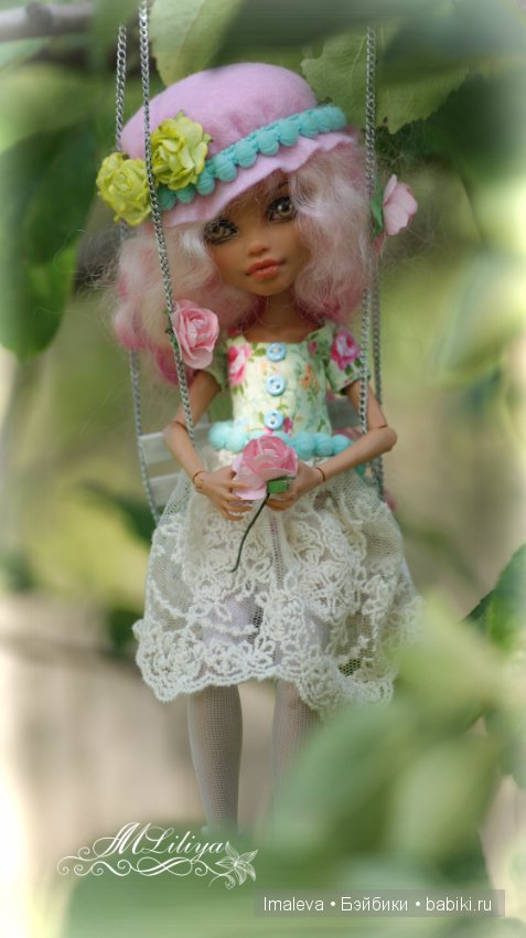 Прогулка по саду! Монстер Хай - Хоулин (фото 10)