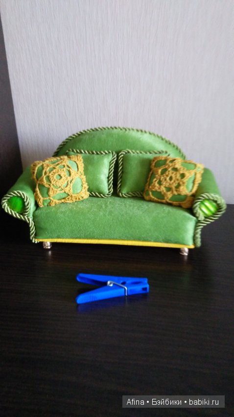 Мебель для кукол. Диваны, кресла, столы, шкафы, торшеры и т.д (фото 7)