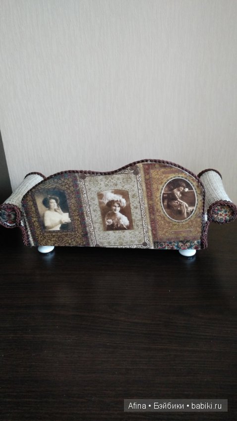 Мебель для кукол. Диваны, кресла, столы, шкафы, торшеры и т.д (фото 9)