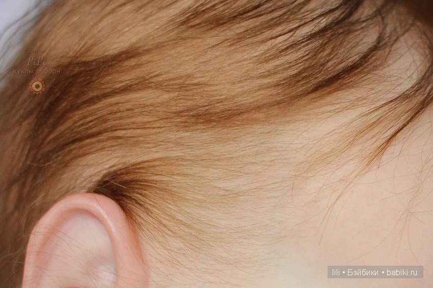 Мой малыш реборн Саския позирует