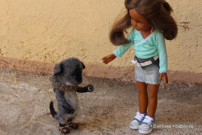 Жил-был у девочки серенький котик