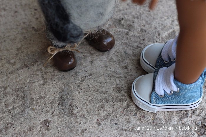 Жил-был у девочки серенький котик