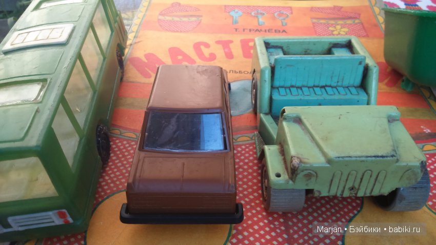 Вот моя деревня, вот мой дом родной