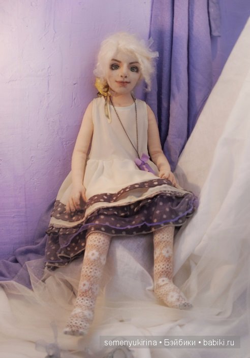 Текстильная кукла Настенька (фото 4)