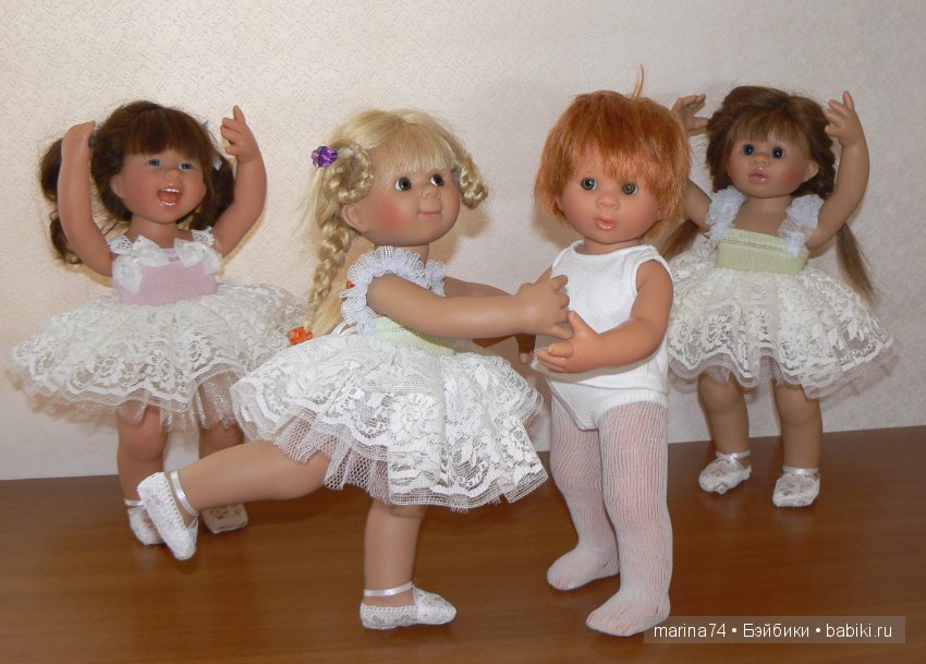 Музыка куколок. Танцующие куклы. Кукла танцует. Дети танцуют с куклами. Танец кукол в детском саду.