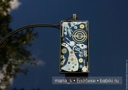 Авторские украшения на тему Алисы в стране чудес и не только