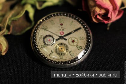Авторские украшения на тему Алисы в стране чудес и не только