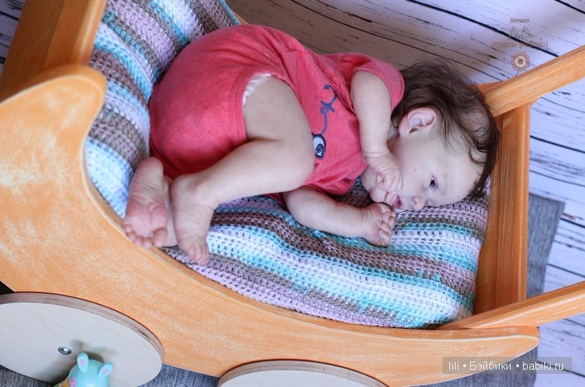 Малыш Жан-Люк и колясочка