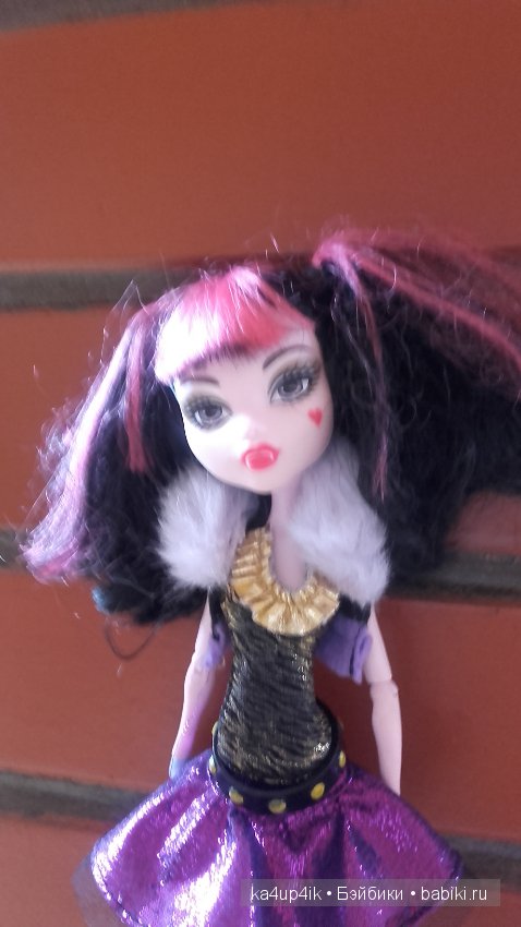 Монстряшки на прогулке — Куклы Monster High и Ever After High: G1