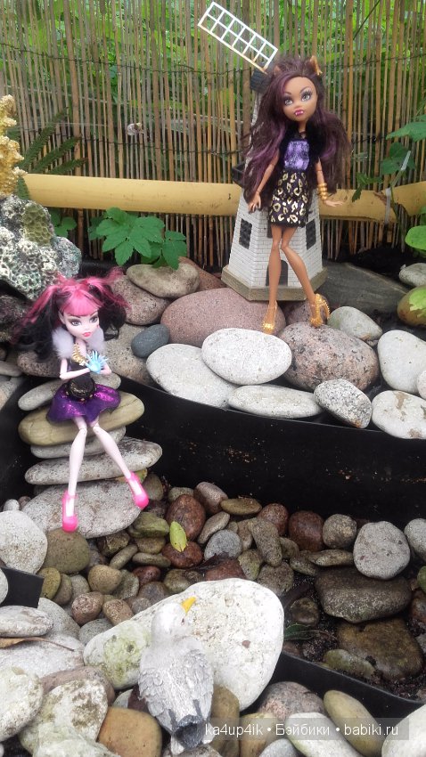 Монстряшки на прогулке — Куклы Monster High и Ever After High: G1 (фото 4)