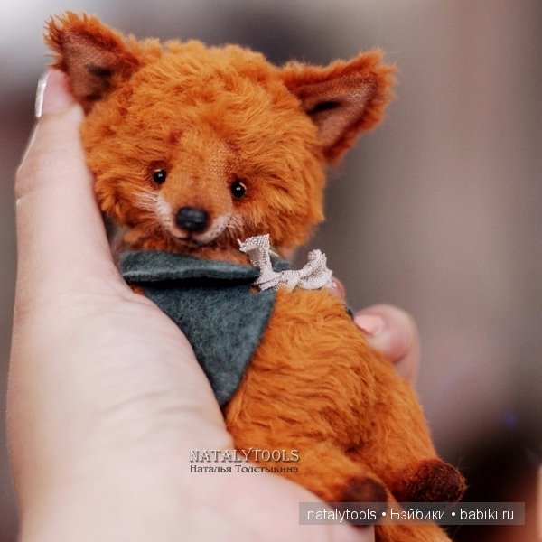 Новенькая игрушка ручной работы лисенок на ладошке (фото 8)