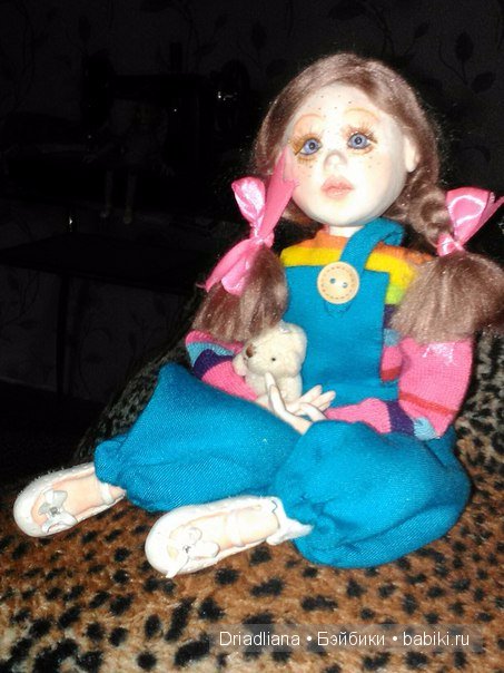 Аришка фантазерка. Авторская кукла ручной работы (фото 2)