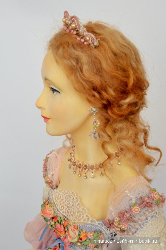 Друзья! В мире огромное количество изображений Золушки. У меня есть своя - фарфоровая кукла (фото 4)