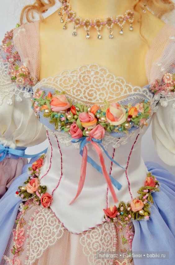 Друзья! В мире огромное количество изображений Золушки. У меня есть своя - фарфоровая кукла (фото 3)