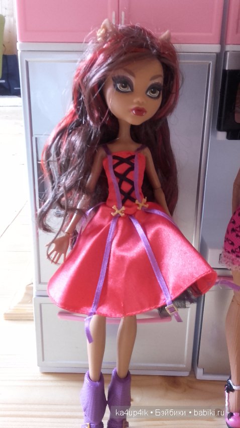 Монстряшки развлекаются — Куклы Monster High и Ever After High: G1