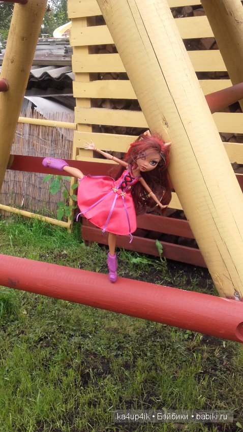 Монстряшки развлекаются — Куклы Monster High и Ever After High: G1