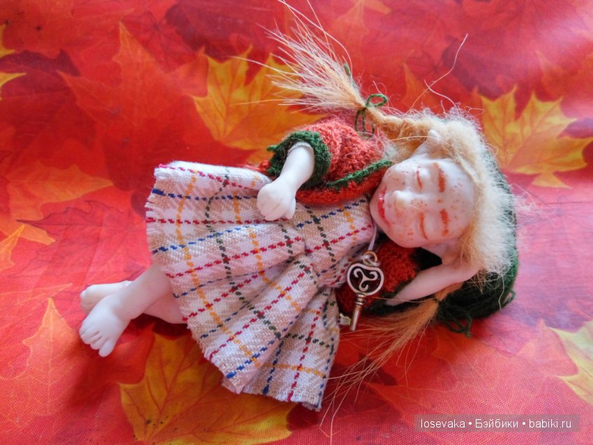 Лесная Соня. Шарнирная авторская кукла (фото 2)