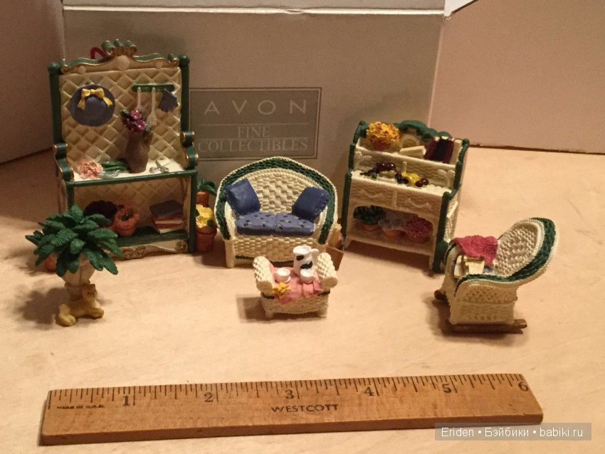 Victorian Memories от AVON. Миниатюра 1:24 (фото 10)