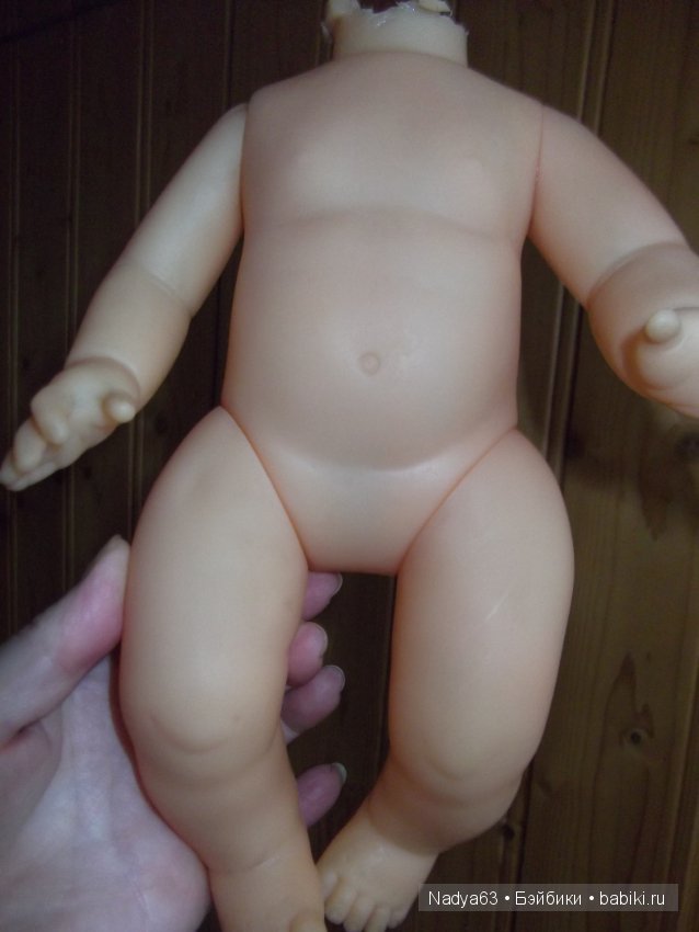 Подходит ли эта голова пупсу? прошу помощи знатоков