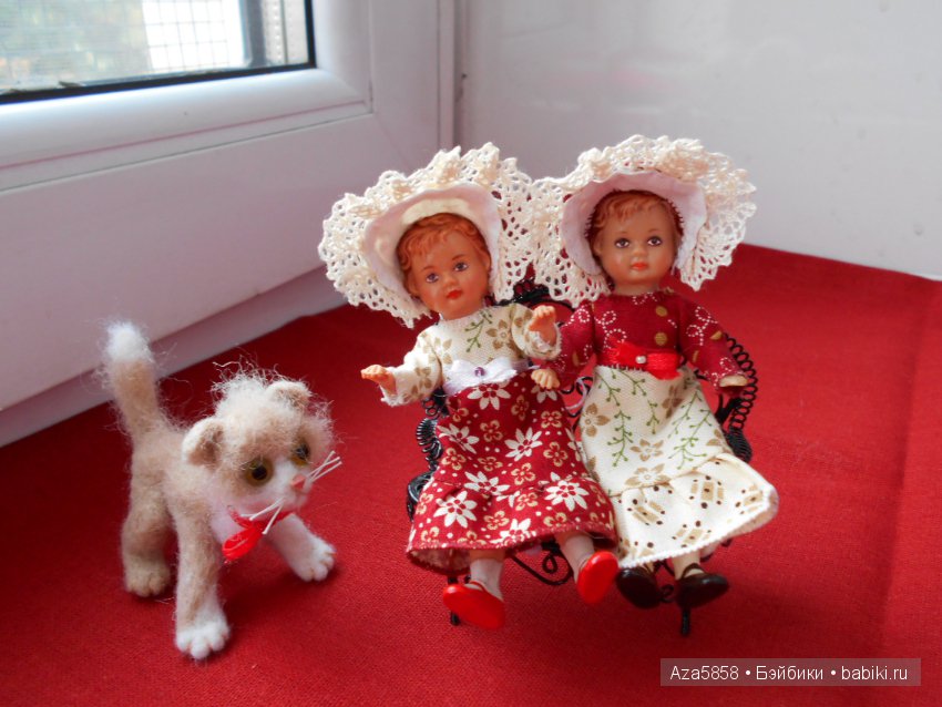 Почти антикварные близнецы