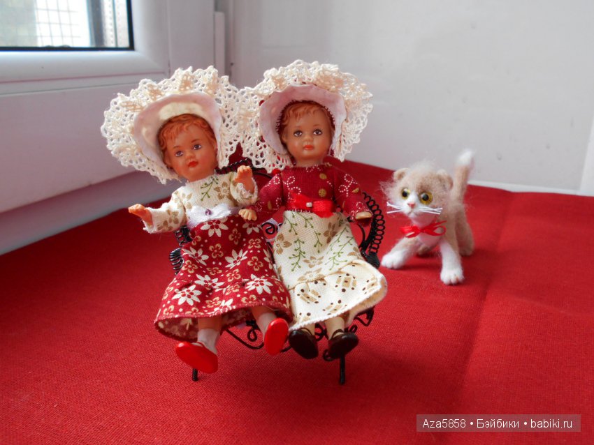 Почти антикварные близнецы