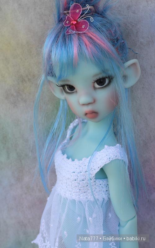 Новый лимитный преордер на потрясающую голубую Микки от Kaye Wiggs