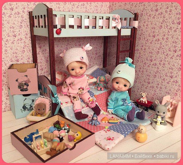 И снова, мои " НиккиБриттики "