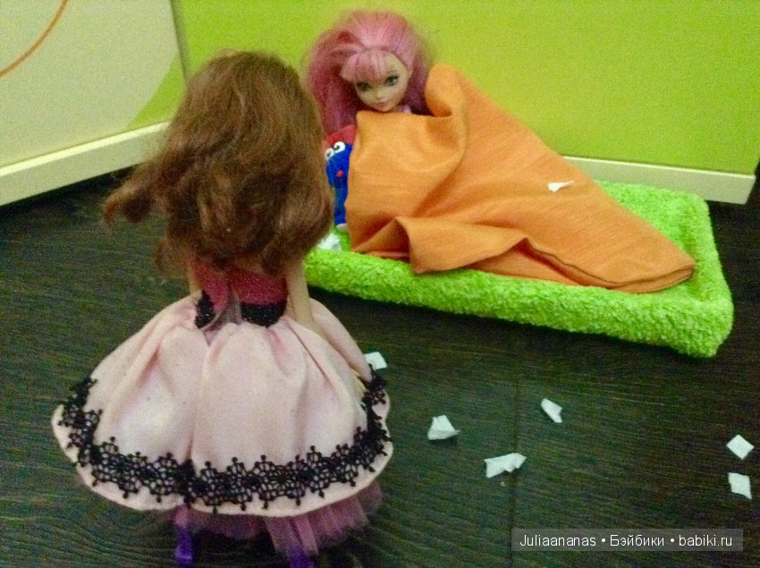 Куклы тоже болеют или как моя Малечка приболела (фото 7)