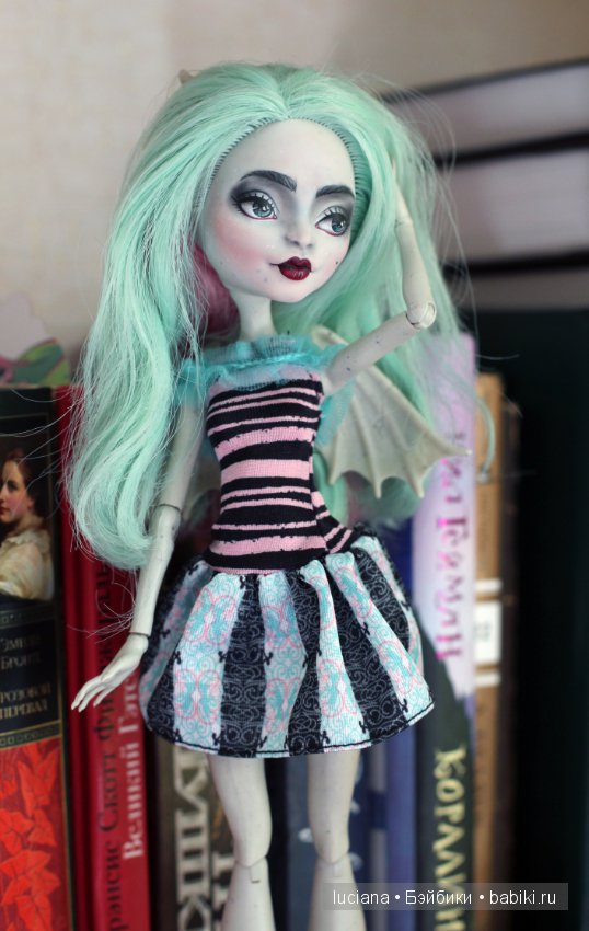 Последние кастомы Монстер хай и Эвер автер хай