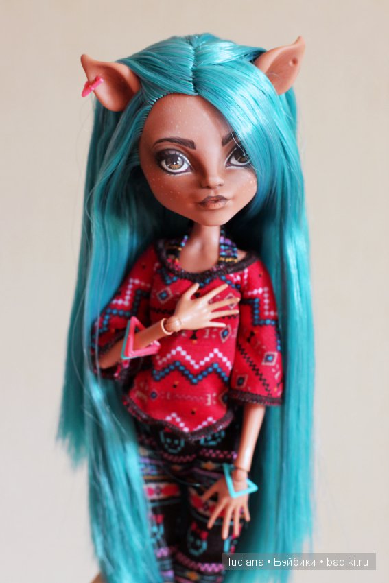 Последние кастомы Монстер хай и Эвер автер хай