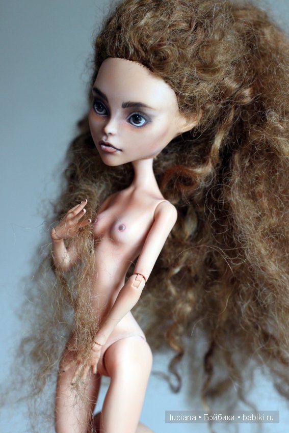 Последние кастомы Монстер хай и Эвер автер хай