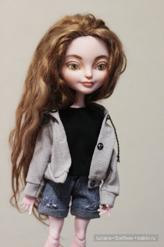 Последние кастомы Монстер хай и Эвер автер хай