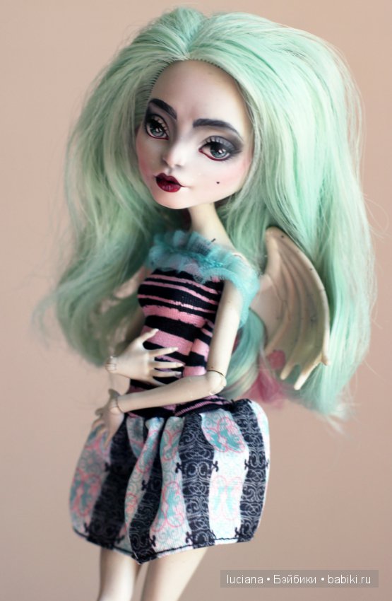 Последние кастомы Монстер хай и Эвер автер хай