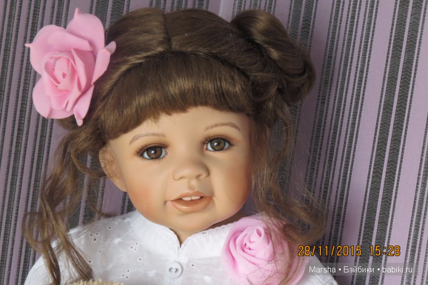 Ну и еще одна фарфоровая детка, которую отмыли и полюбили