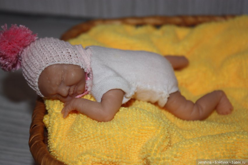 Страдания по авторской кукле Миракл