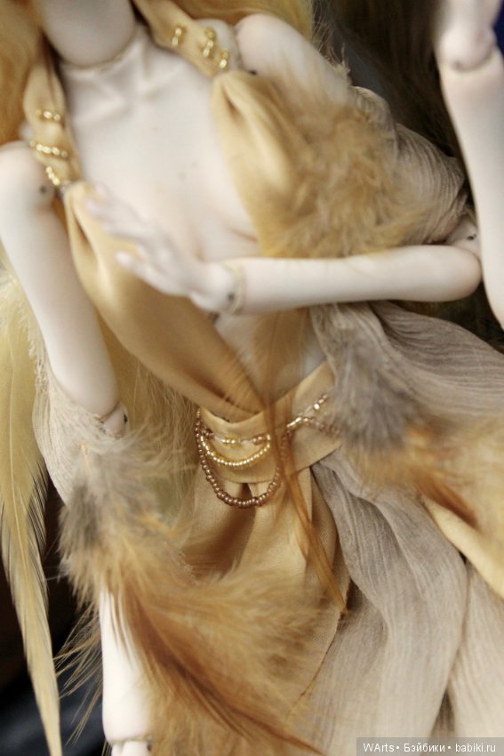 Осенний салон на Тишинской площади