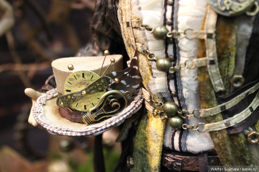 Осенний салон на Тишинской площади (фото 5)