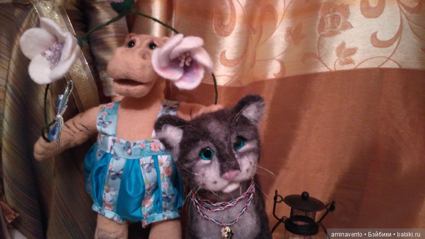 Маленькая кошечка, как "задел" к задуманному. Сухое валяние