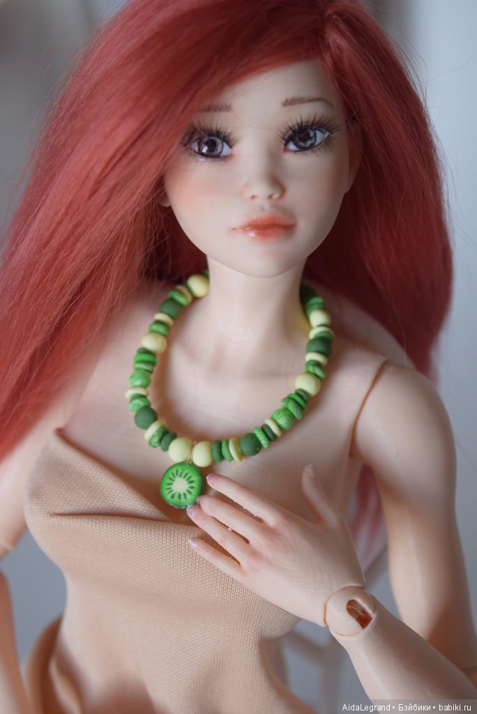 Шарнирная кукла Naomi - моя вторая и самая многоликая девочка