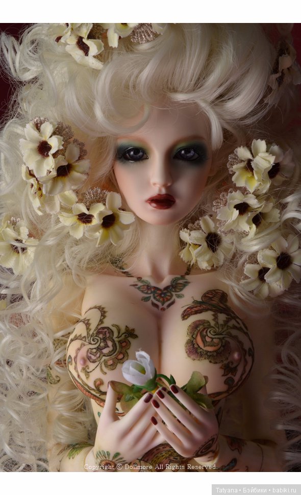 Dollmore продают Model Doll - Half Moon; Tattoo Mall и Ipsae (фото 3)